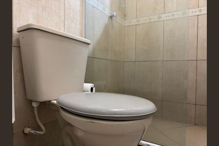 Casa de condomínio à venda com 170m², 4 quartos e 1 vagaBanheiro Social