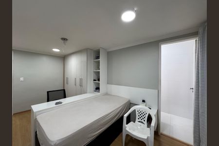 Casa de condomínio à venda com 170m², 4 quartos e 1 vagaSuíte 1