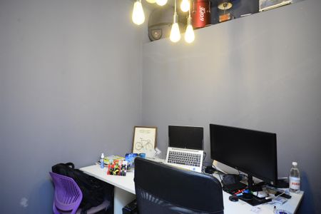 Apartamento à venda com 99m², 2 quartos e 1 vagaQuarto de Serviço