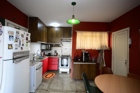 Apartamento à venda com 99m², 2 quartos e 1 vagaCozinha