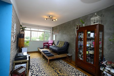 Apartamento à venda com 99m², 2 quartos e 1 vagaSala