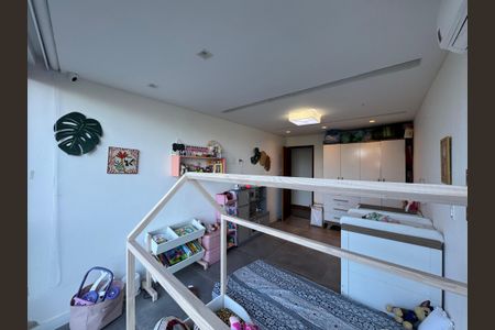 Casa de condomínio à venda com 554m², 5 quartos e 3 vagasQuarto 1