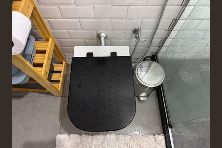 Casa de condomínio à venda com 554m², 5 quartos e 3 vagasBanheiro Social