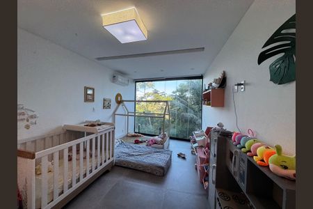 Casa de condomínio à venda com 554m², 5 quartos e 3 vagasQuarto 1