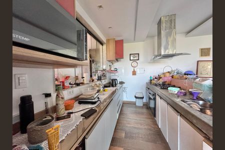 Casa de condomínio à venda com 554m², 5 quartos e 3 vagasCozinha