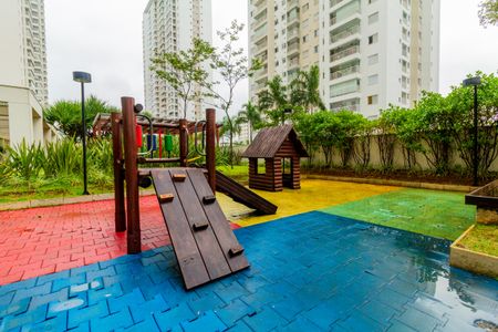 Apartamento à venda com 107m², 3 quartos e 2 vagasÁrea comum - Playground