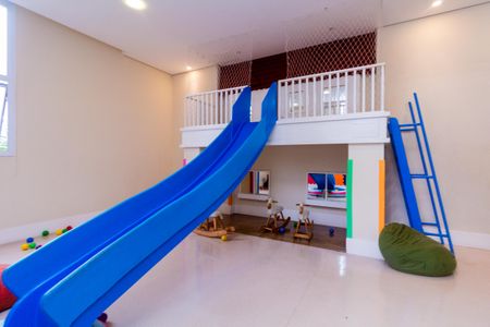 Apartamento à venda com 107m², 3 quartos e 2 vagasÁrea comum - Brinquedoteca