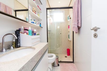 Apartamento à venda com 107m², 3 quartos e 2 vagasBanheiro da Suíte