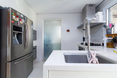 Apartamento à venda com 107m², 3 quartos e 2 vagasCozinha