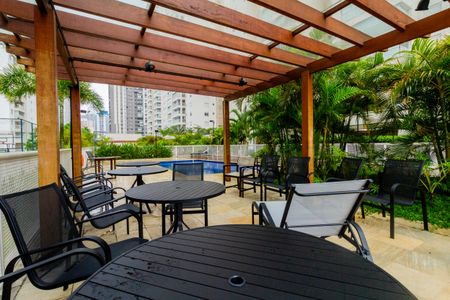 Apartamento à venda com 107m², 3 quartos e 2 vagasÁrea comum - Piscina