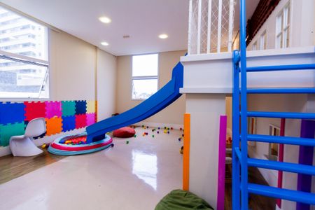 Apartamento à venda com 107m², 3 quartos e 2 vagasÁrea comum - Brinquedoteca