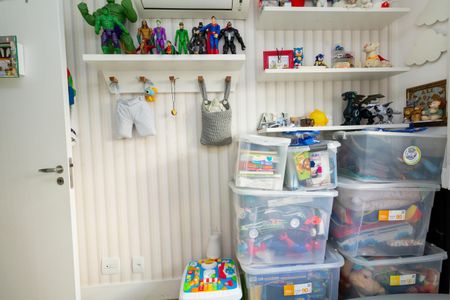 Apartamento à venda com 107m², 3 quartos e 2 vagasQuarto 2