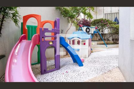 Apartamento à venda com 241m², 3 quartos e 4 vagasPlayground