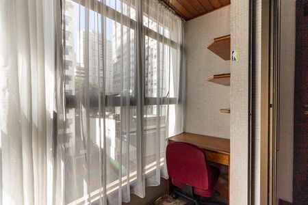 Apartamento à venda com 241m², 3 quartos e 4 vagasVaranda da Suíte 2