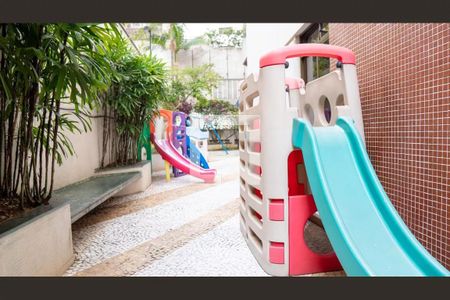 Apartamento à venda com 241m², 3 quartos e 4 vagasPlayground