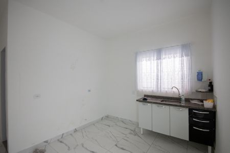 Casa para alugar com 52m², 1 quarto e sem vaga Casa para alugar com 52m², 1 quarto e sem vagaCozinha