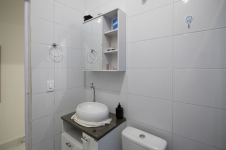 Casa para alugar com 52m², 1 quarto e sem vaga Casa para alugar com 52m², 1 quarto e sem vagaBanheiro