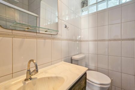 Apartamento para alugar com 60m², 2 quartos e 1 vagaBanheiro da suíte