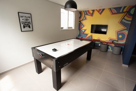 Apartamento à venda com 38m², 2 quartos e sem vagaÁrea comum