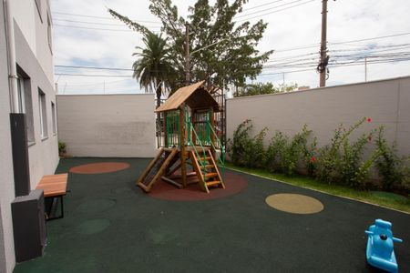 Apartamento à venda com 38m², 2 quartos e sem vagaÁrea comum