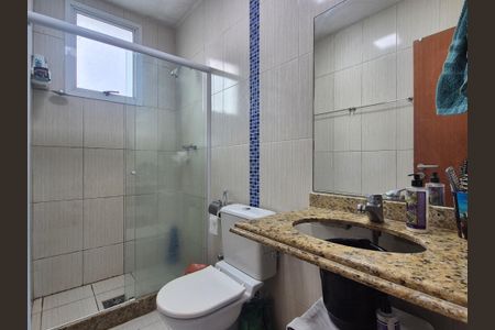 Apartamento à venda com 169m², 3 quartos e 4 vagasBanheiro da Suíte 1