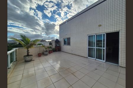Apartamento à venda com 169m², 3 quartos e 4 vagasVaranda