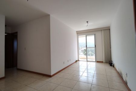Apartamento à venda com 67m², 2 quartos e 1 vagaSala