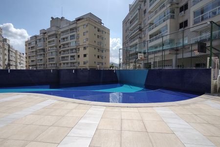 Apartamento à venda com 67m², 2 quartos e 1 vagaÁrea comum - Piscina
