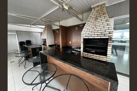 Apartamento à venda com 48m², 2 quartos e 1 vaga Apartamento à venda com 48m², 2 quartos e 1 vagaÁrea comum - Churrasqueira