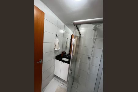 Apartamento à venda com 48m², 2 quartos e 1 vaga Apartamento à venda com 48m², 2 quartos e 1 vagaBanheiro