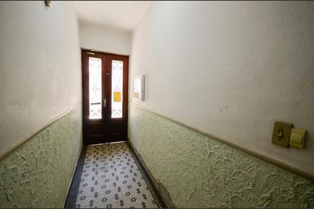 Apartamento à venda com 74m², 2 quartos e sem vagaHall