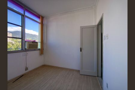 Apartamento à venda com 70m², 2 quartos e 1 vagaQuarto 1