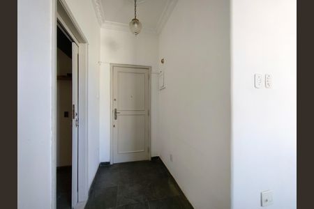 Apartamento à venda com 70m², 2 quartos e 1 vagaEntrada