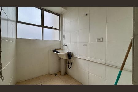 Apartamento para alugar com 60m², 2 quartos e 1 vagaBanheiro 1