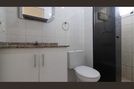 Apartamento à venda com 47m², 2 quartos e 1 vaga Apartamento à venda com 47m², 2 quartos e 1 vagaBanheiro