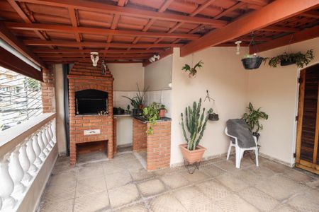 Casa à venda com 205m², 5 quartos e 3 vagasVaranda casa 1