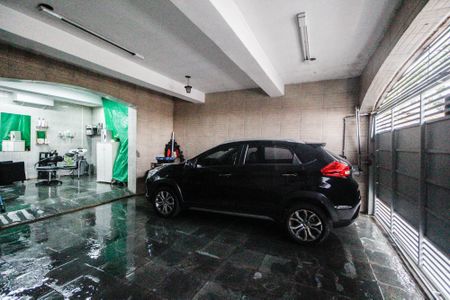 Casa à venda com 205m², 5 quartos e 3 vagasGaragem