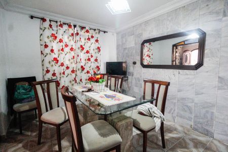Casa à venda com 205m², 5 quartos e 3 vagasCozinha casa 1