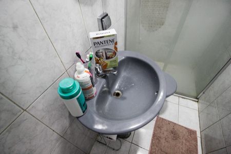 Casa à venda com 205m², 5 quartos e 3 vagasBanheiro casa 2