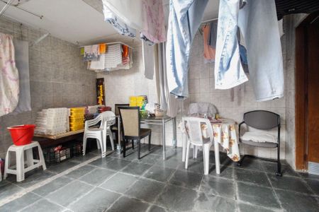 Casa à venda com 205m², 5 quartos e 3 vagasÁrea de serviço casa 1