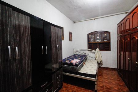 Casa à venda com 205m², 5 quartos e 3 vagasQuarto 3 casa 1