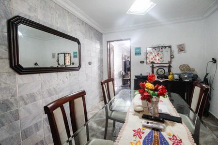 Casa à venda com 205m², 5 quartos e 3 vagasCozinha casa 1