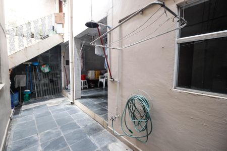 Casa à venda com 205m², 5 quartos e 3 vagasÁrea de serviço casa 1