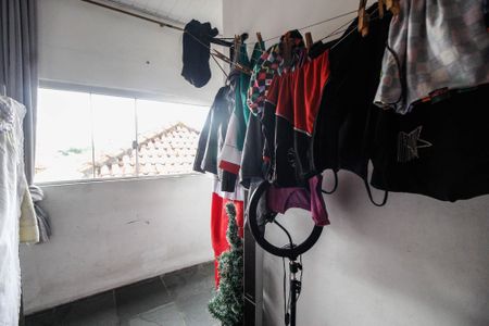 Casa à venda com 205m², 5 quartos e 3 vagasÁrea de serviço casa 2