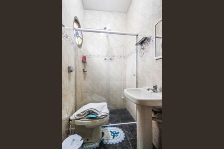 Casa à venda com 205m², 5 quartos e 3 vagasSuíte casa 1