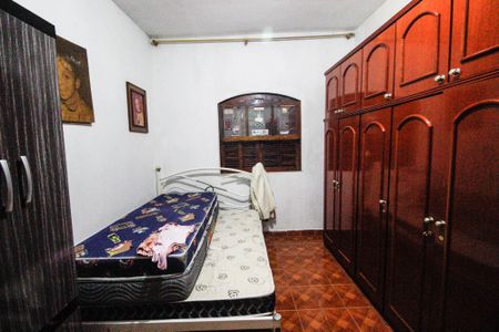 Casa à venda com 205m², 5 quartos e 3 vagasQuarto 3 casa 1