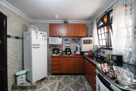 Casa à venda com 205m², 5 quartos e 3 vagasCozinha casa 1