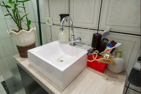 Apartamento para alugar com 76m², 2 quartos e 1 vagaBanheiro