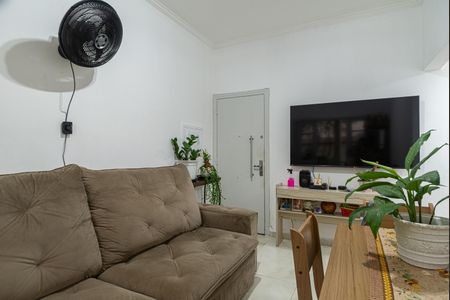 Apartamento para alugar com 76m², 2 quartos e 1 vagaSala