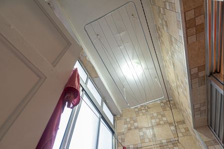 Apartamento para alugar com 76m², 2 quartos e 1 vagaÁrea de Serviço